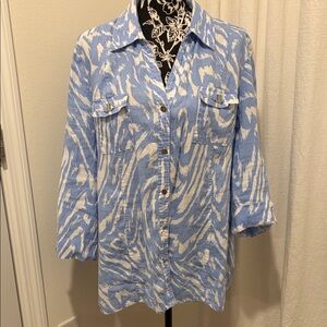 JM Collection Light Blue and White Patterned Button Down Shirt